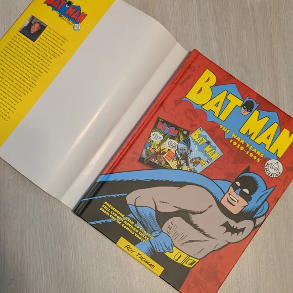 Batman Book War Years 1939-1945: Presenting Over 20 Classic Full Length DC Tales - Picture 10 of 11